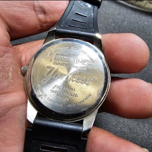 Game Time New York Yankees Mens Quartz Watch Commemorative 100 Years Working - Picture 10 of 10